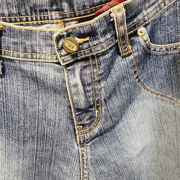 BONGO women's washed blue boot cut jeans size 9 - Picture 3 of 11